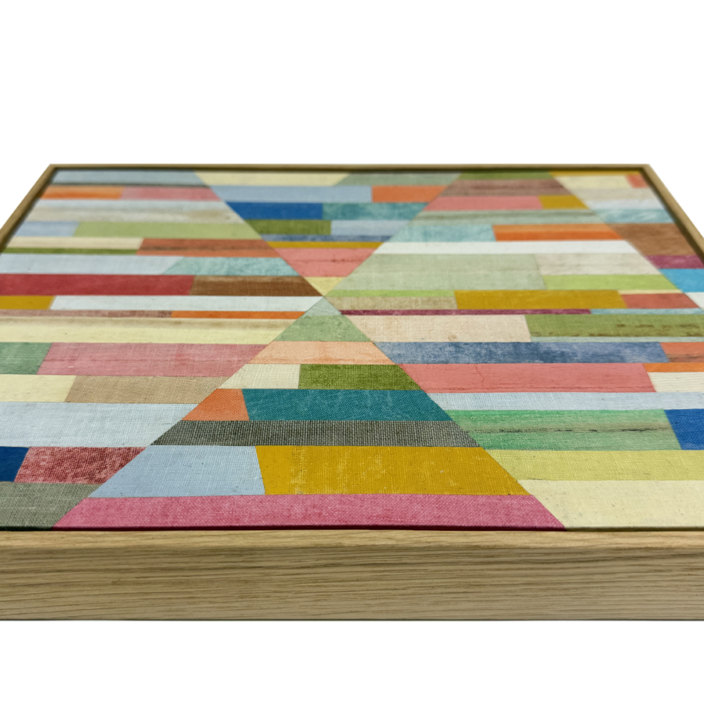 Colour strata